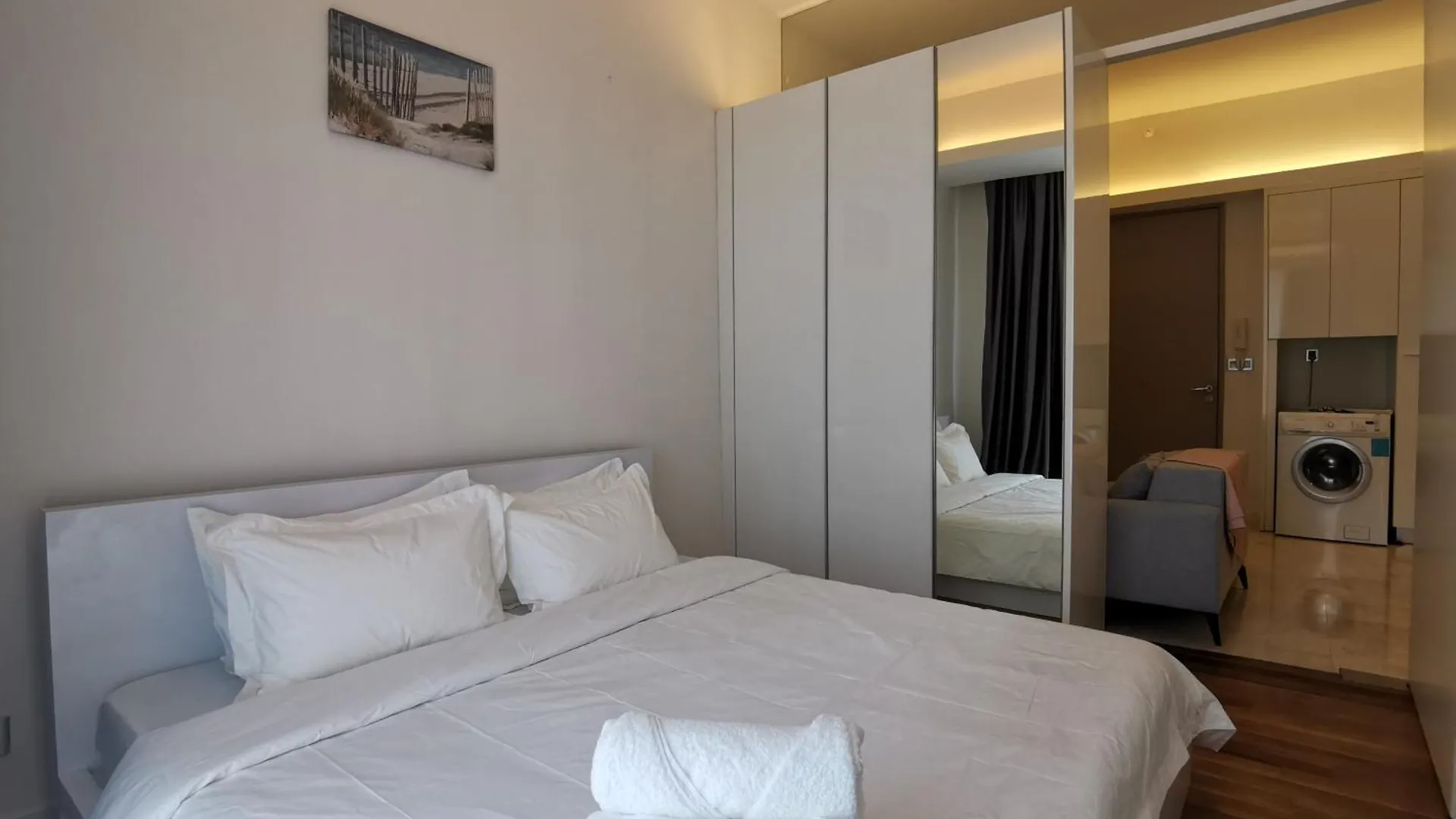 Lägenhet The Signature & Hotel Suites Mont Kiara Kuala Lumpur